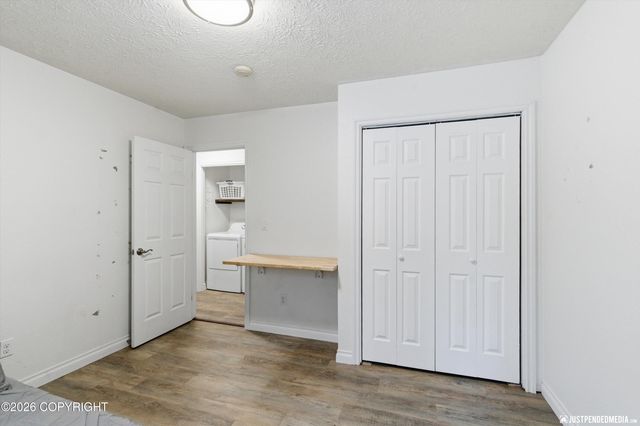 18821 S Kanaga Loop, Eagle River, AK 99577