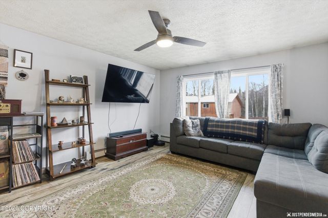 18821 S Kanaga Loop, Eagle River, AK 99577