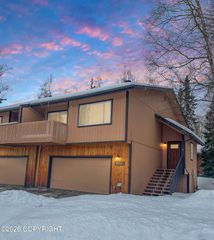 18821 S Kanaga Loop, Eagle River, AK 99577