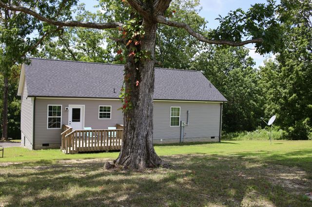 746 Nels Adams Rd, Dickson, TN 37055