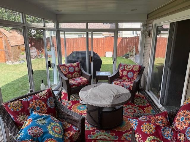 138 North Creek Drive, Cheektowaga, NY 14225