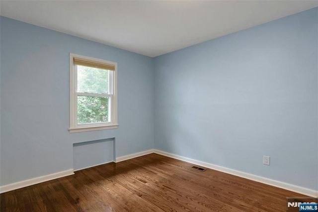 9 Sioux Avenue, Oakland, NJ 07436