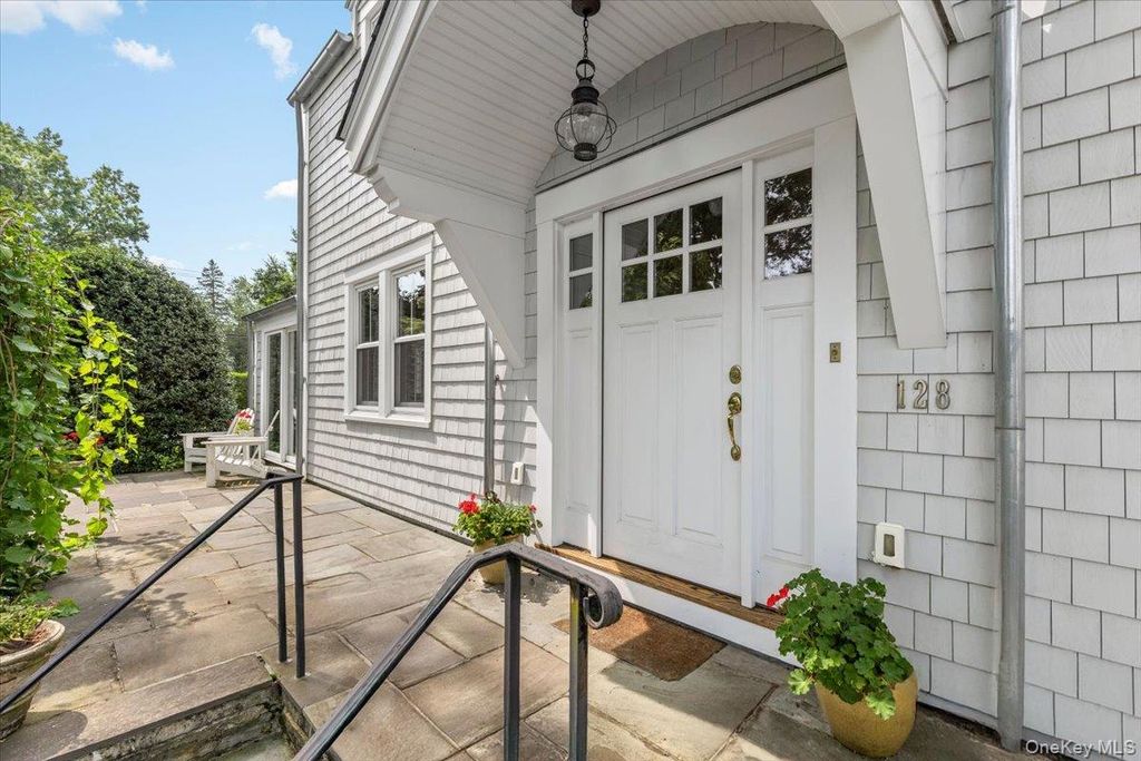 128 RALPH Avenue, White Plains, NY 10606 — photo 3