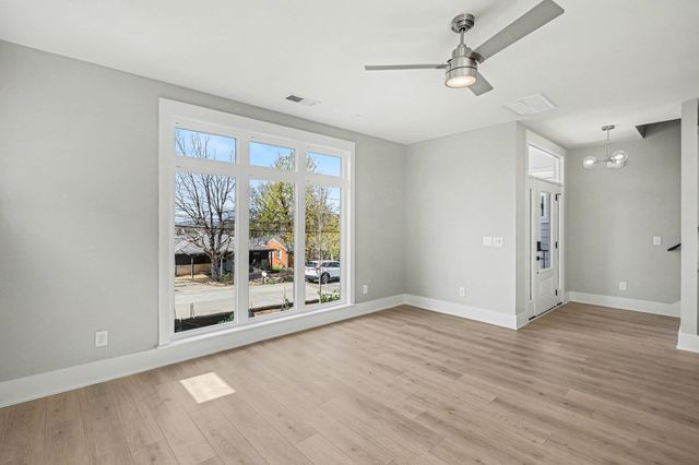 3045A Hillside Rd, Nashville, TN 37207