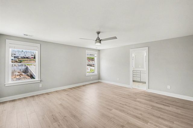 3045A Hillside Rd, Nashville, TN 37207