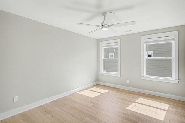 3045A Hillside Rd, Nashville, TN 37207