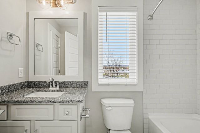 3045A Hillside Rd, Nashville, TN 37207