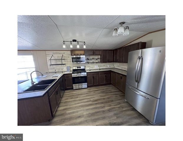 1 MEADOWOOD, Conowingo, MD 21918