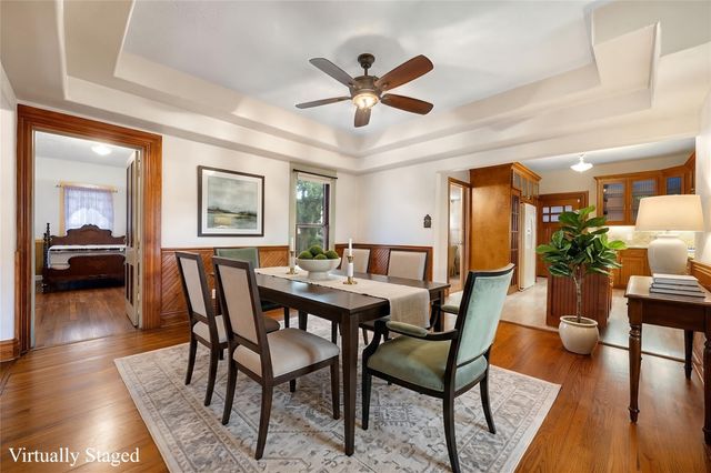 816 W Adoue Street, Alvin, TX 77511