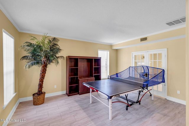 4608 Pinehaven Drive, Ocean Springs, MS 39564