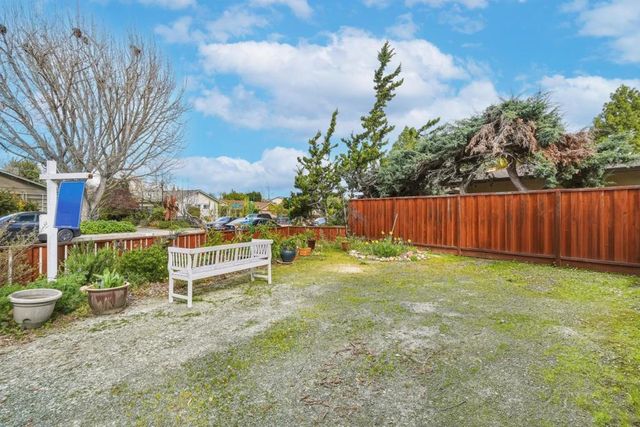 1451 Tyler Park Way, Mountain View, CA 94040