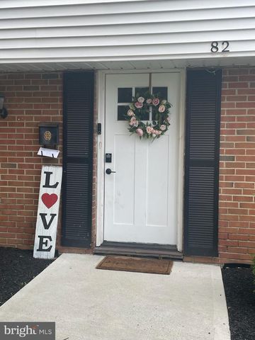 82 BAYBERRY LN, Willingboro, NJ 08046