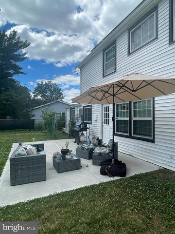 82 BAYBERRY LN, Willingboro, NJ 08046