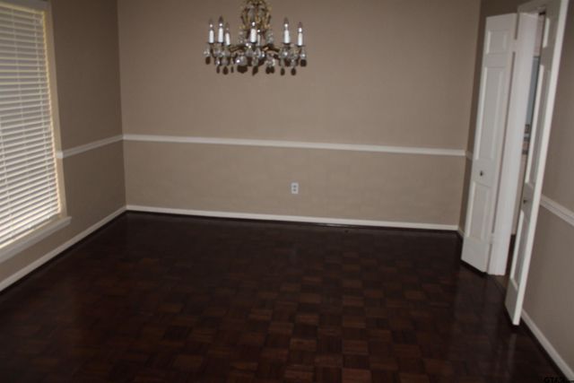 713 Meadow Creek, Tyler, TX 75703