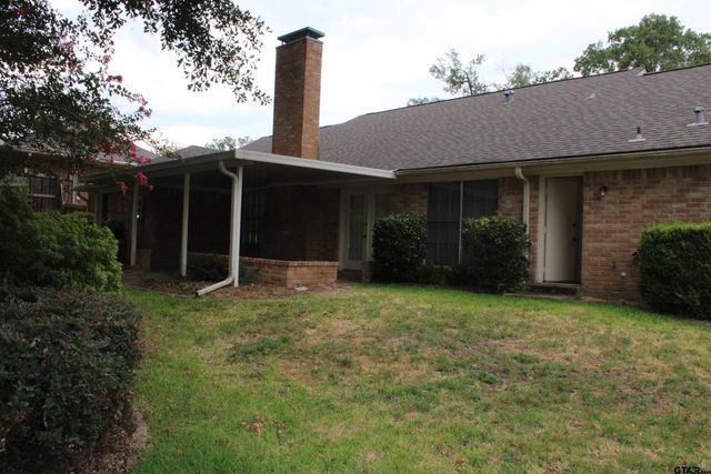 713 Meadow Creek, Tyler, TX 75703