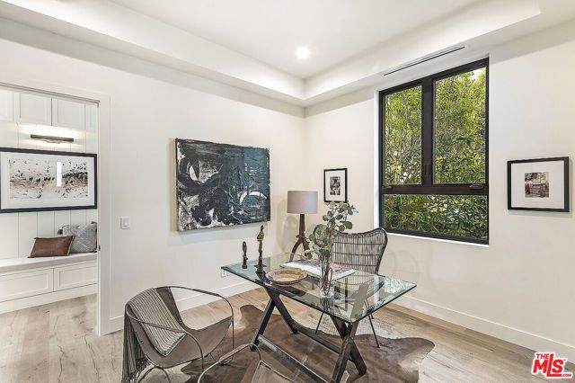 8566 Colgate Avenue, Los Angeles, CA 90048