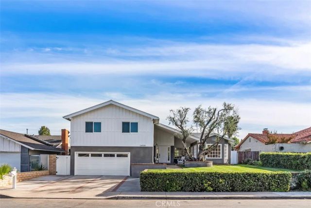 24505 Chamalea, Mission Viejo, CA 92691