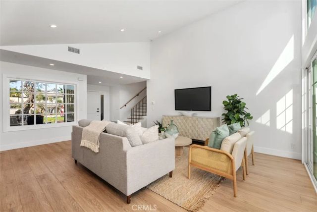 24505 Chamalea, Mission Viejo, CA 92691