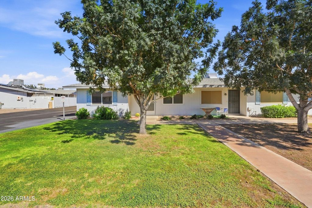 13811 N GARDEN COURT Drive, Sun City, AZ 85351 — exterior