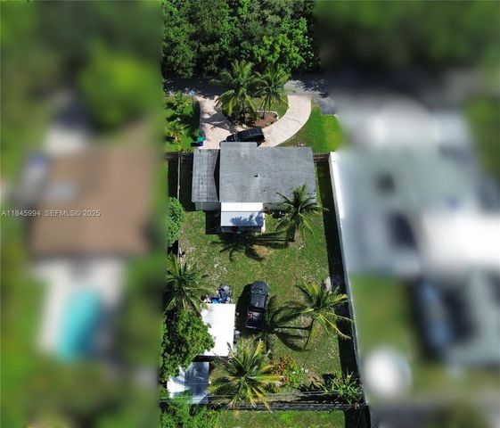 5730 Charleston Street, Hollywood, FL 33021