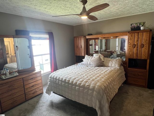 205 Pebble Springs Drive, Taylors, SC 29687