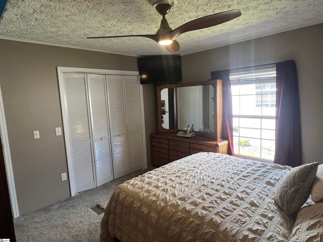 205 Pebble Springs Drive, Taylors, SC 29687