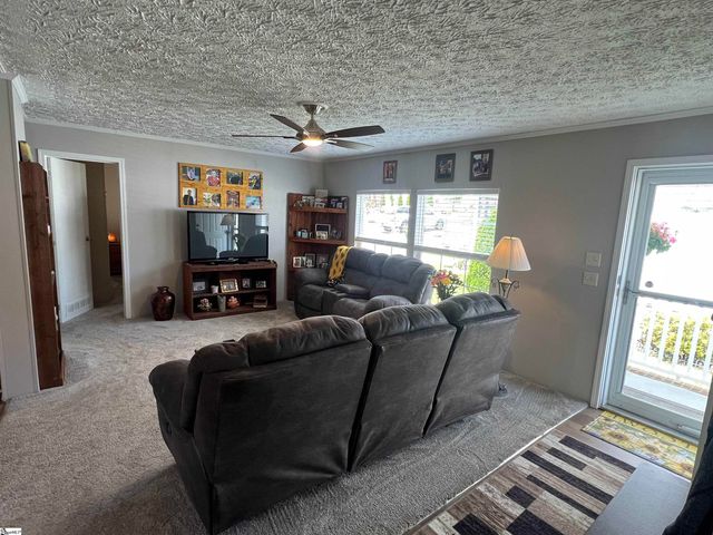 205 Pebble Springs Drive, Taylors, SC 29687