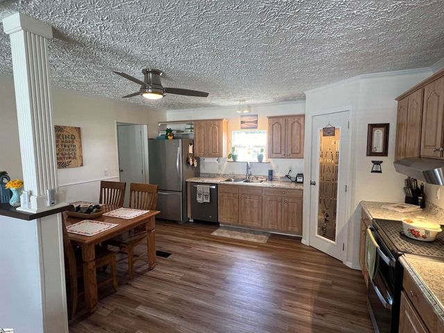 205 Pebble Springs Drive, Taylors, SC 29687