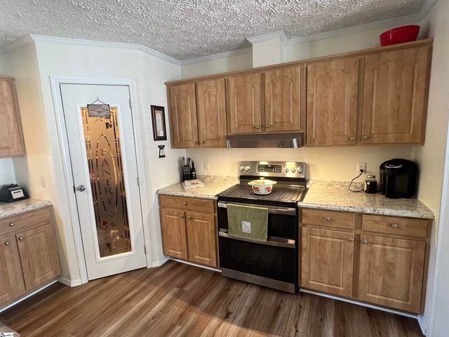 205 Pebble Springs Drive, Taylors, SC 29687