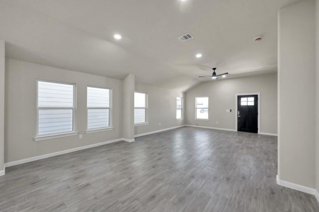 106 Harbor Court Drive, Conroe, TX 77356