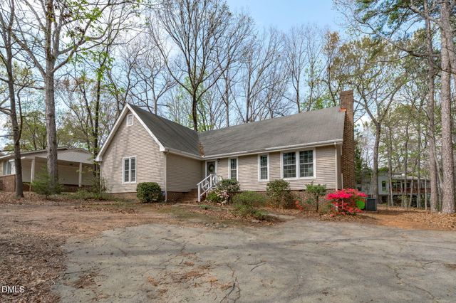 3304 Wade Avenue, Raleigh, NC 27607
