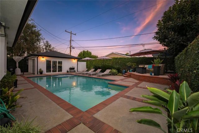 1848 N College Circle, Long Beach, CA 90815