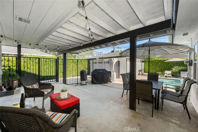 1848 N College Circle, Long Beach, CA 90815