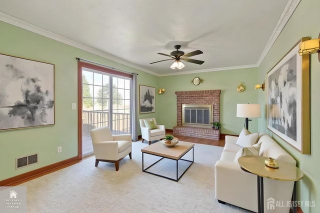 22 Ditmars Circle, Hillsborough, NJ 08844