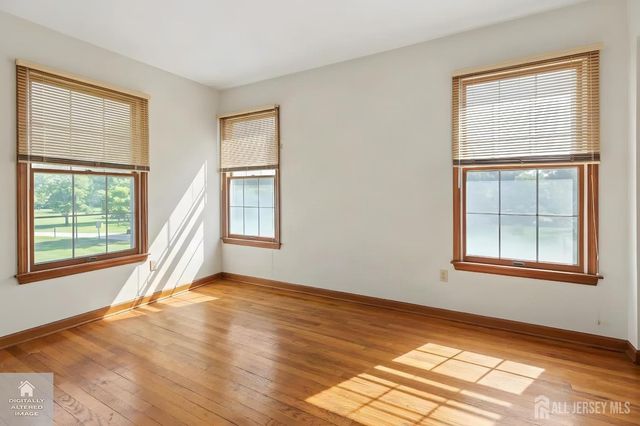 22 Ditmars Circle, Hillsborough, NJ 08844