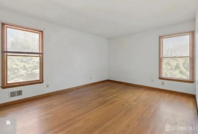 22 Ditmars Circle, Hillsborough, NJ 08844