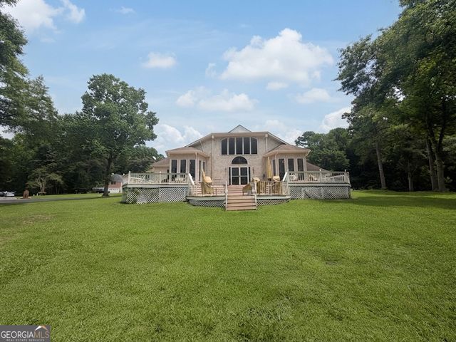 440 North Drive, Fayetteville, GA 30214