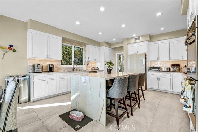 7315 Rutherford Hill, West Hills (los Angeles), CA 91307