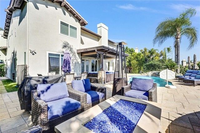 7315 Rutherford Hill, West Hills (los Angeles), CA 91307