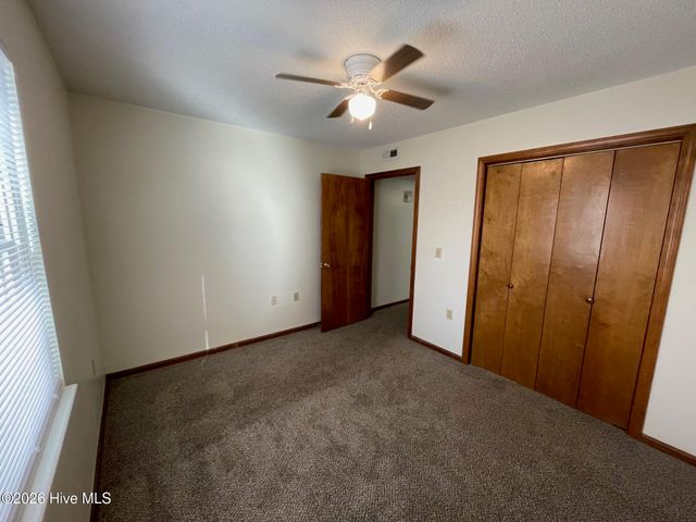 1005 Raleigh Street, Elizabeth City, NC 27909