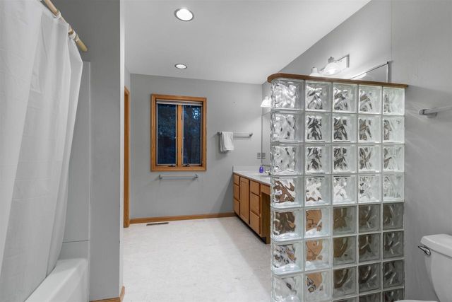 4121 Mineral Point Road, Madison, WI 53705