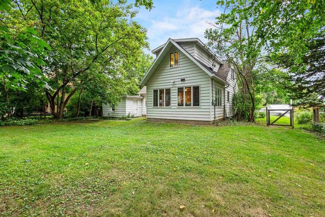 4121 Mineral Point Road, Madison, WI 53705