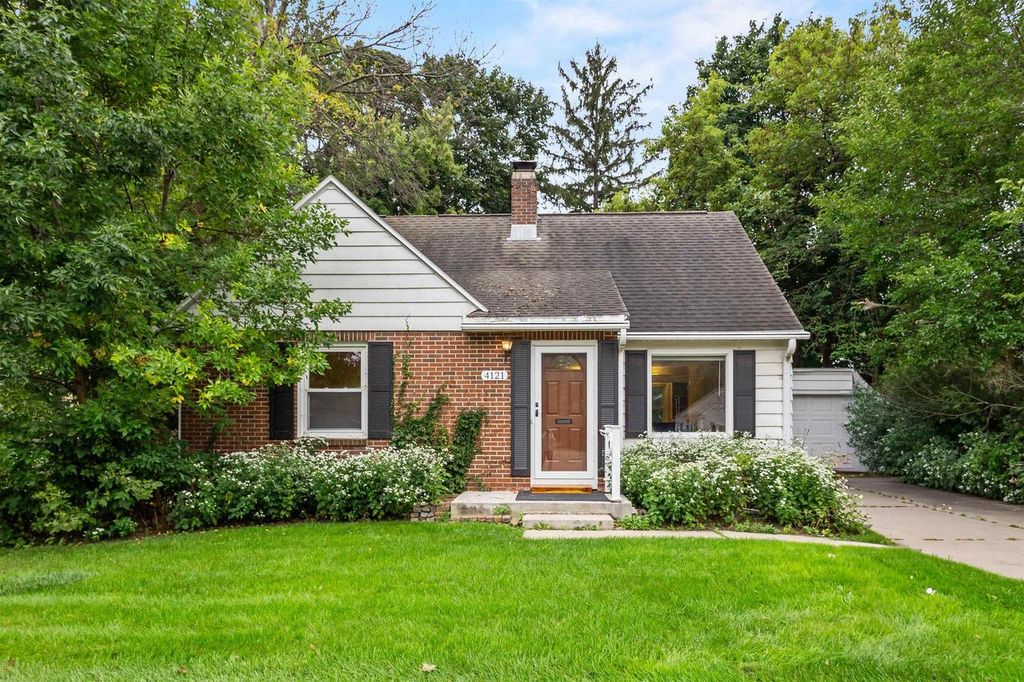 4121 Mineral Point Road, Madison, WI 53705