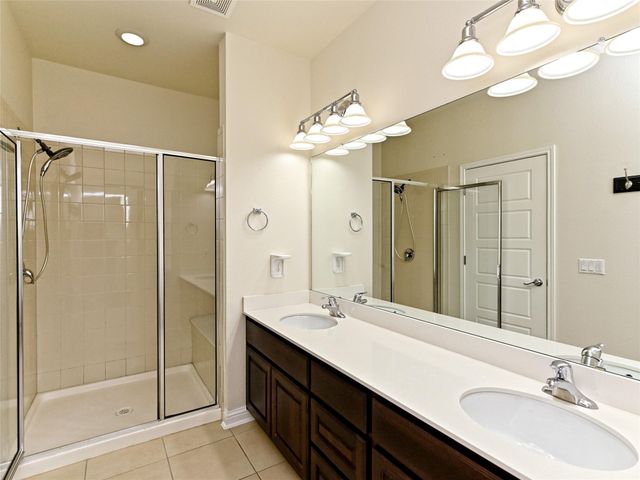 6814 E Riverside DR 63, Austin, TX 78741