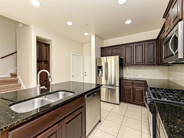 6814 E Riverside DR 63, Austin, TX 78741