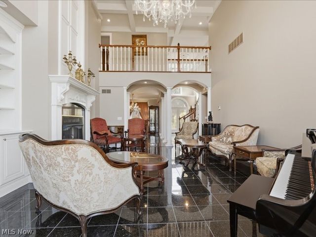 31 Wyndmere, Vienna, WV 26105