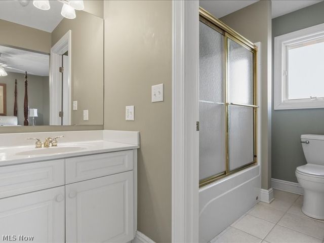 31 Wyndmere, Vienna, WV 26105