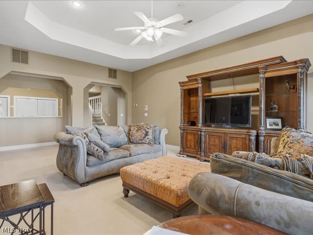 31 Wyndmere, Vienna, WV 26105
