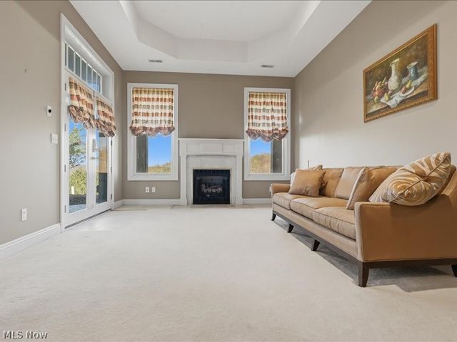 31 Wyndmere, Vienna, WV 26105