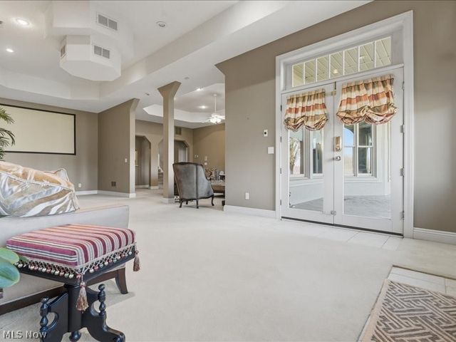 31 Wyndmere, Vienna, WV 26105